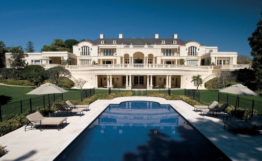 Cover mansion